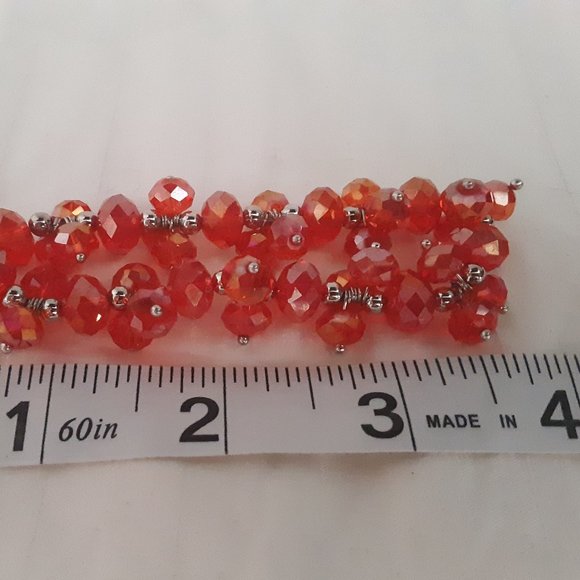 Red Beaded Cluster Aurora Borealis Stretch Elastic Bracelet - Picture 4 of 4